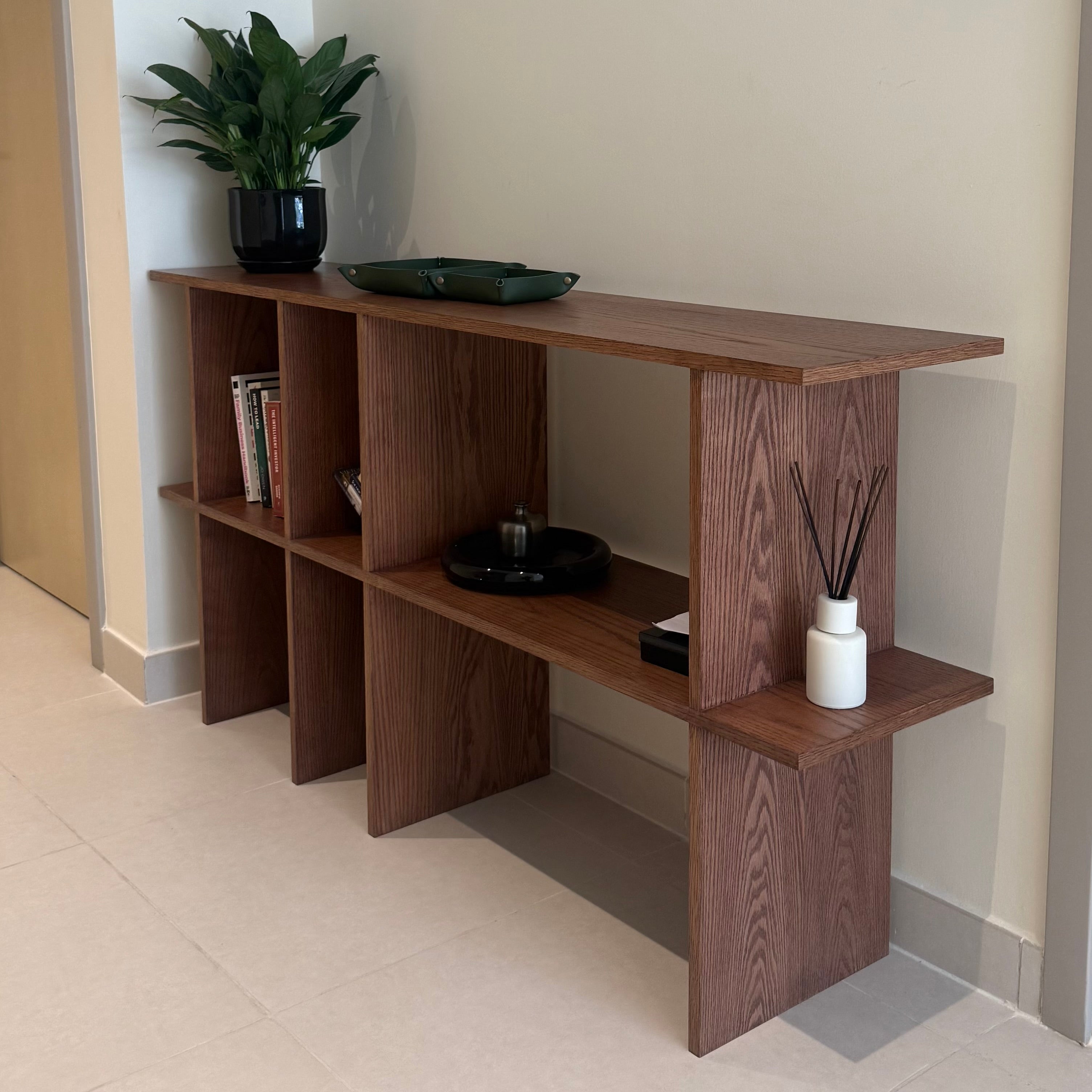 Grid Oak Console