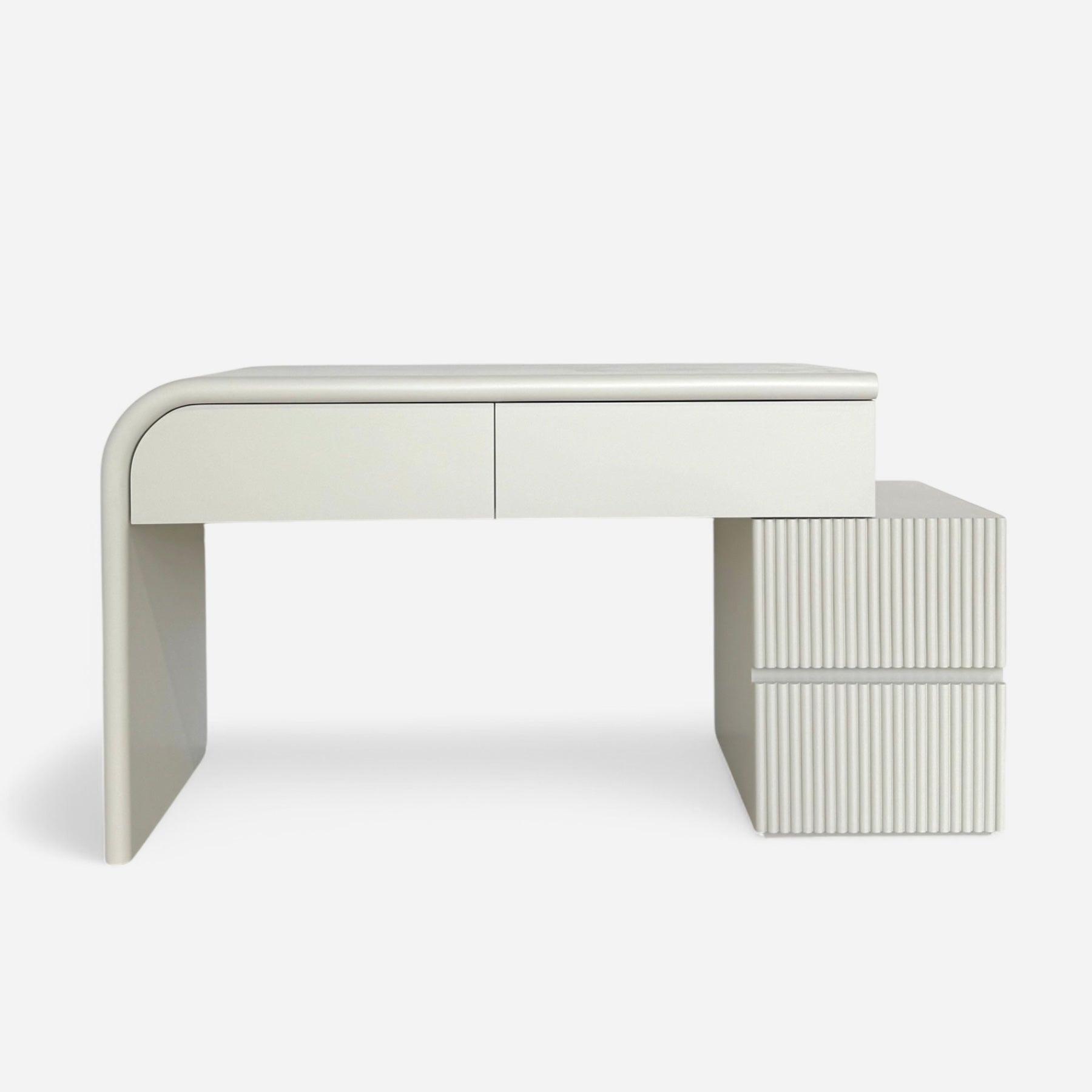 Coli Dresser